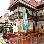 Hotel U Dvou Medvidku 3*
