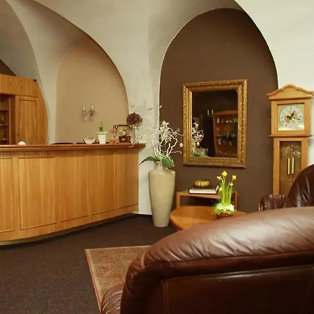U Dvou Medvidku 3* Хомутов