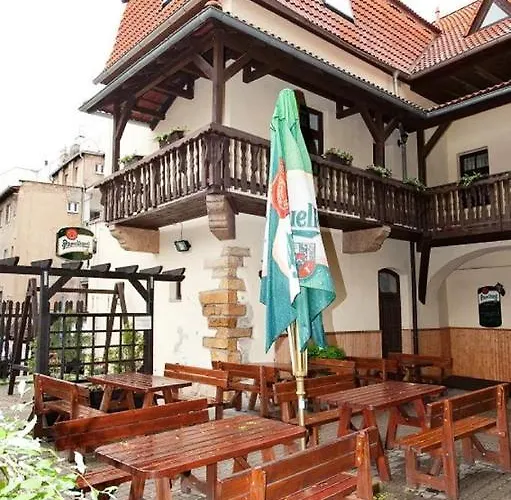 Отель U Dvou Medvidku 3*